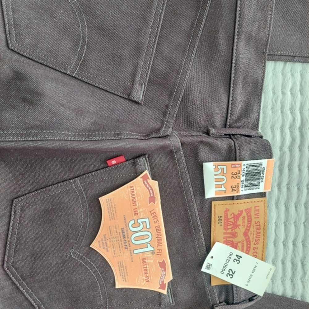 Men's Levi Jeans
